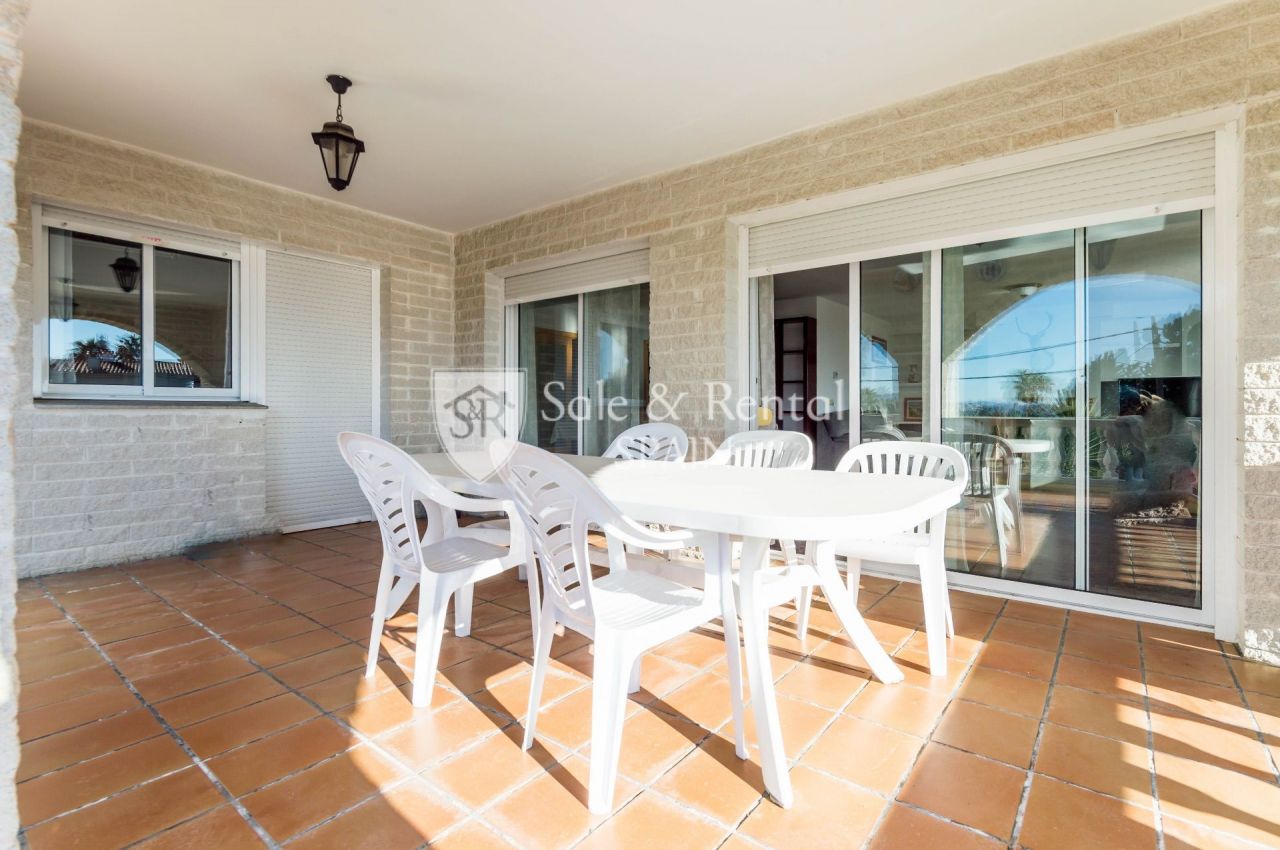 Villa in Lloret de Mar, Spain, 464 m² - picture 9