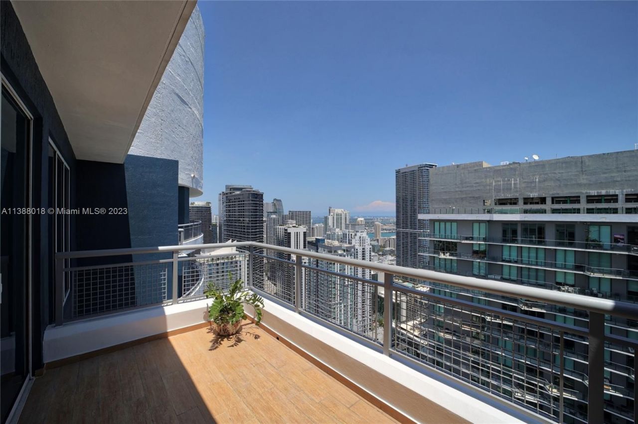Penthouse in Miami, USA, 130 m² - picture 5