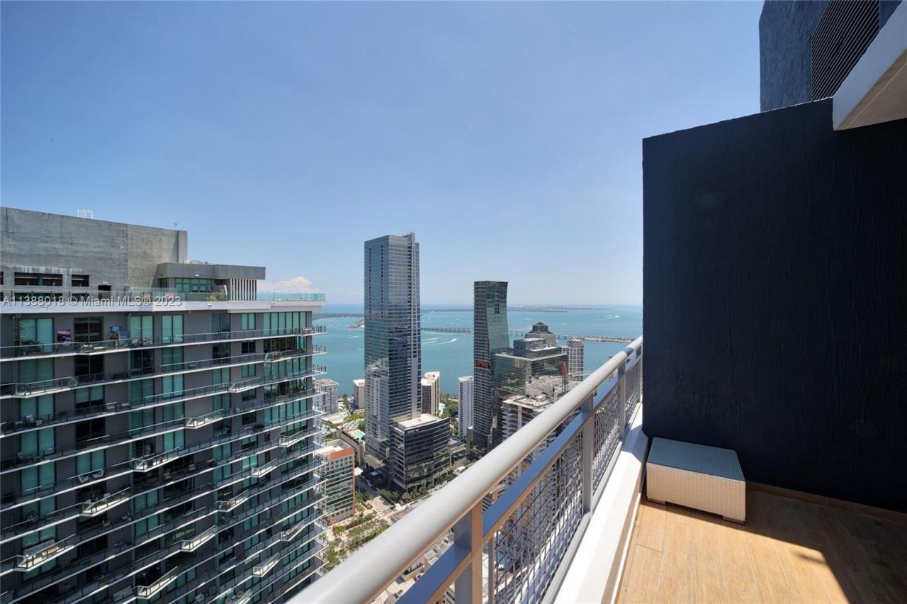 Penthouse in Miami, USA, 130 m² - picture 3