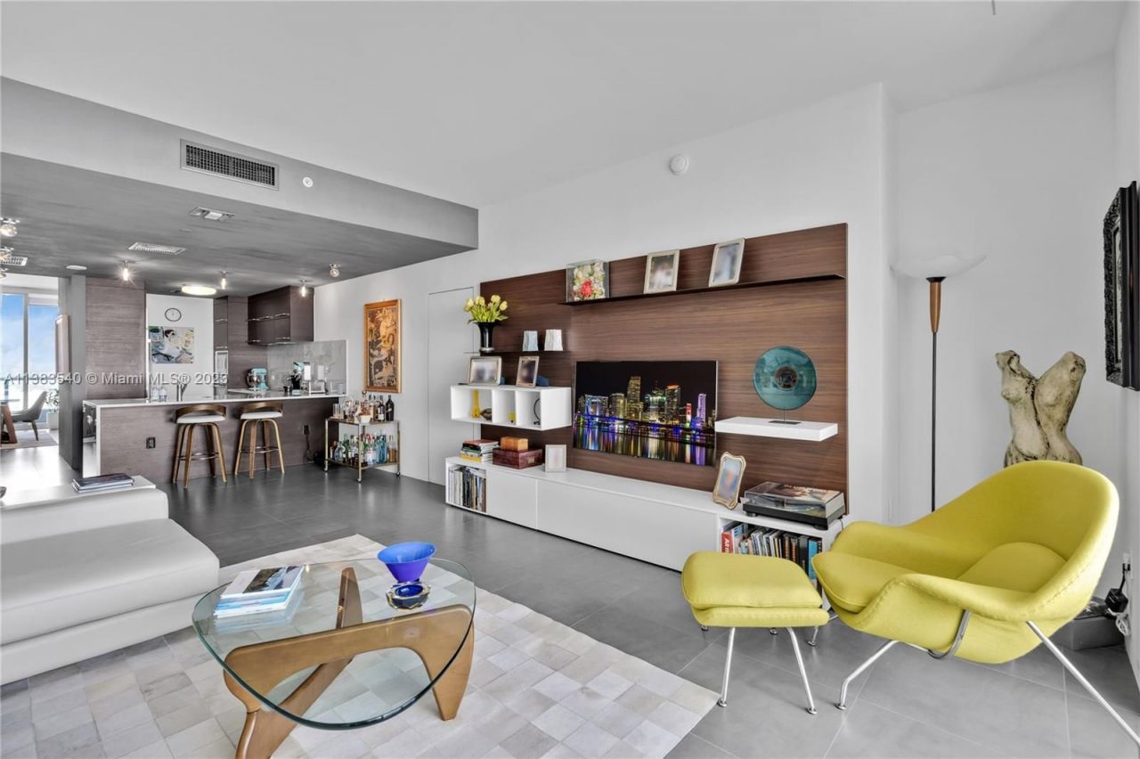 Piso en Miami, Estados Unidos, 150 m² - imagen 6