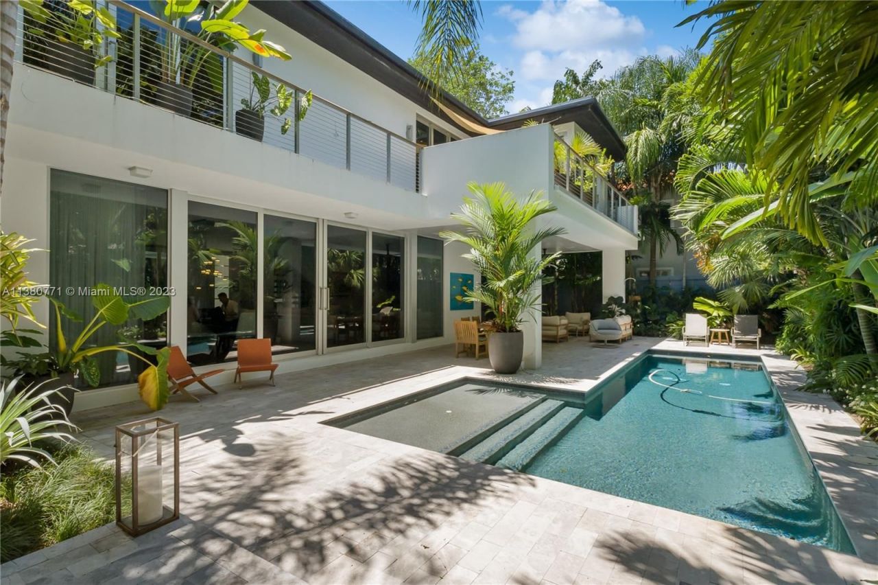 Villa in Miami, USA, 400 m² - Foto 2