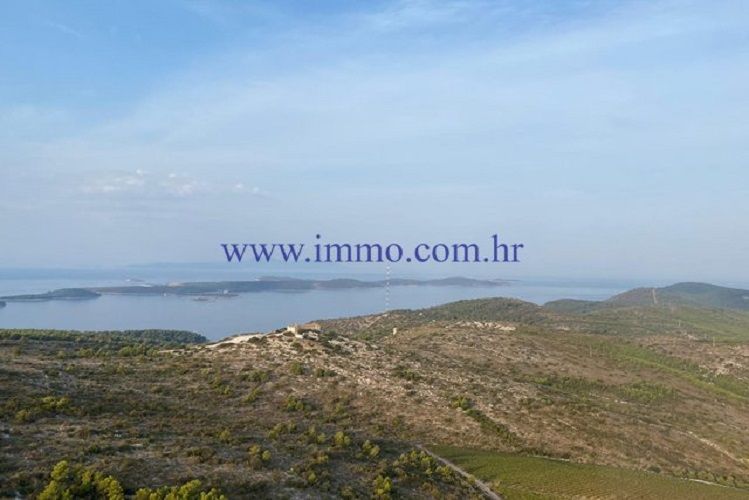 Land in Dubrovnik, Croatia, 30 000 m² - picture 1