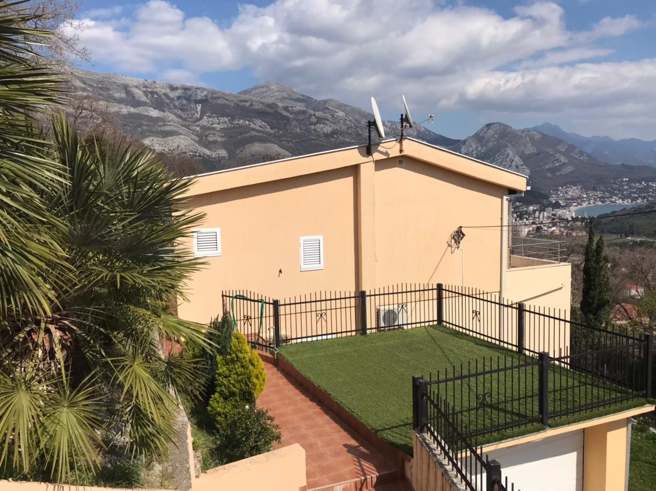 Casa a Sutomore, Montenegro, 202 m² - foto 5