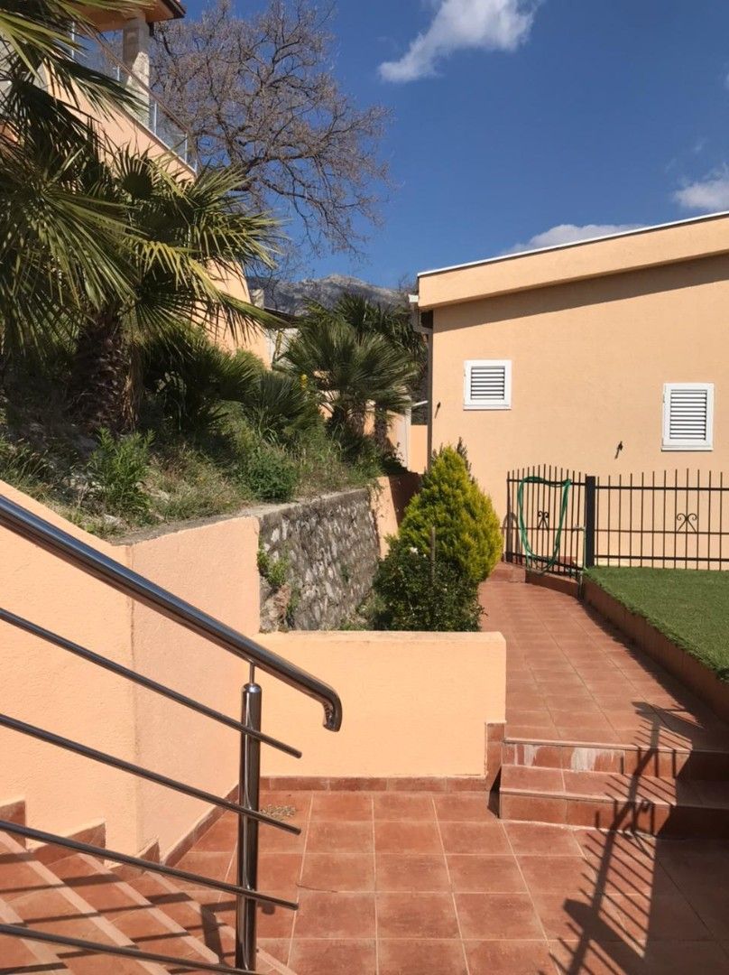 Casa a Sutomore, Montenegro, 202 m² - foto 10