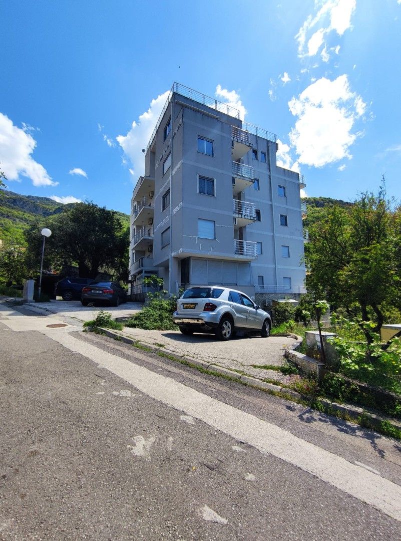 Flat in Becici, Montenegro, 51 m² - picture 10