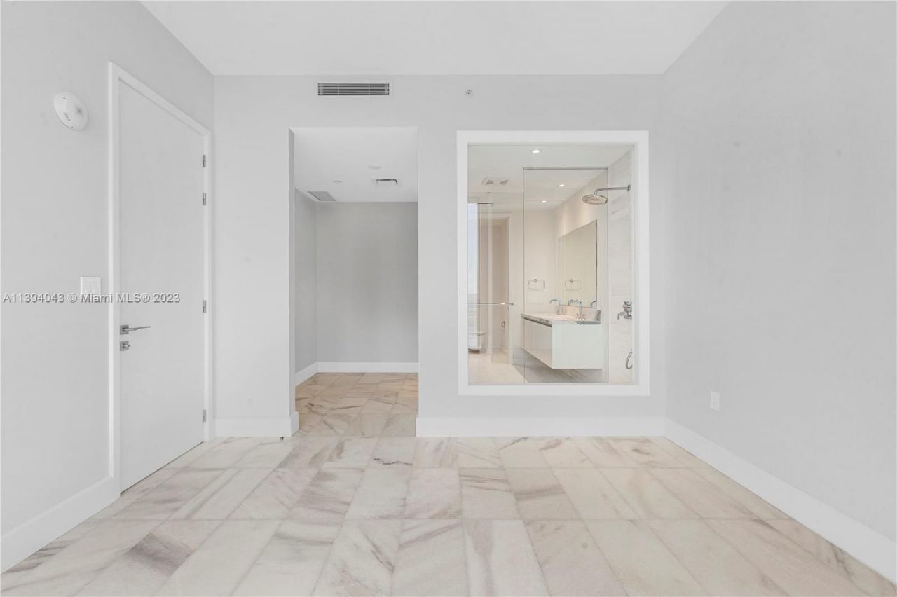 Flat in Miami, USA, 100 m² - picture 13