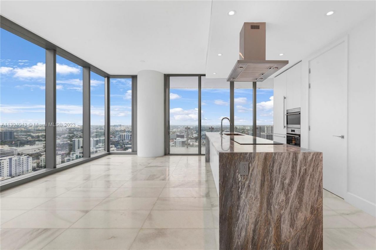 Flat in Miami, USA, 100 m² - picture 2