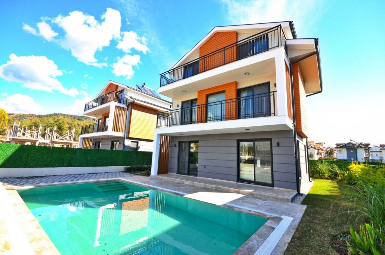 Villa in Fethiye, Turkey, 300 m² - picture 1