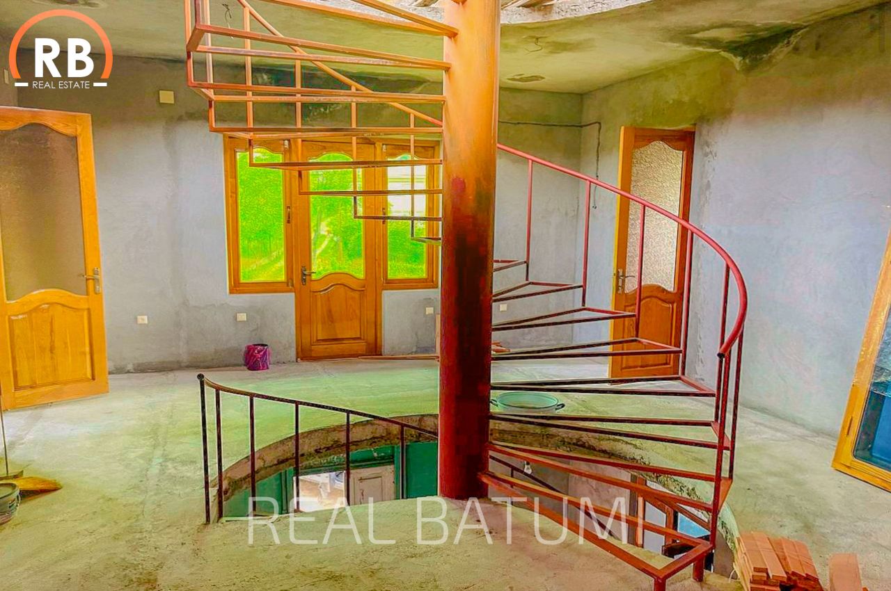 Land in Batumi, Georgia, 10 500 m² - picture 6