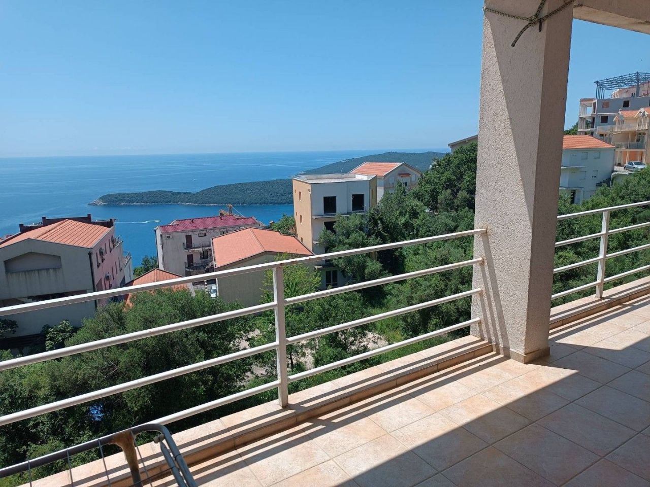 Appartamento a Budva, Montenegro, 71 m² - foto 2