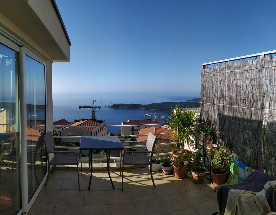 Piso en Budva, Montenegro, 71 m² - imagen 3