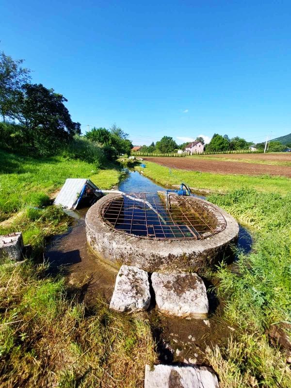 Terreno a Nikšić, Montenegro, 6 085 m2 - foto 14