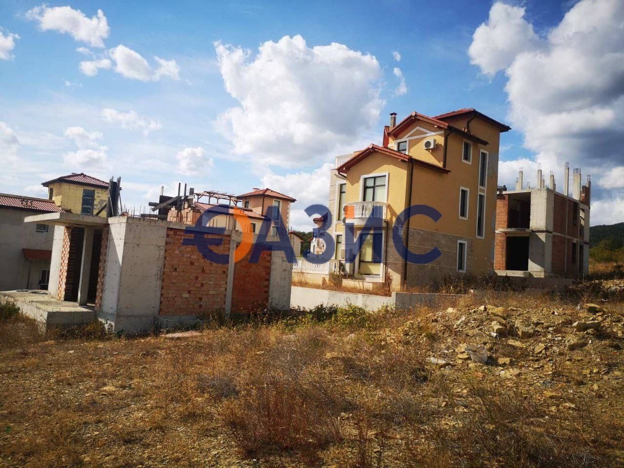 Maison à Sveti Vlas, Bulgarie, 215.7 m² - image 4