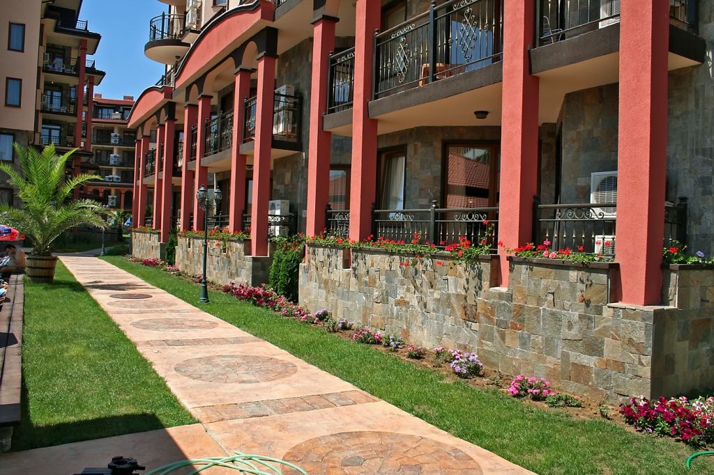 Hôtel à Varna, Bulgarie, 11 365 m² - image 4