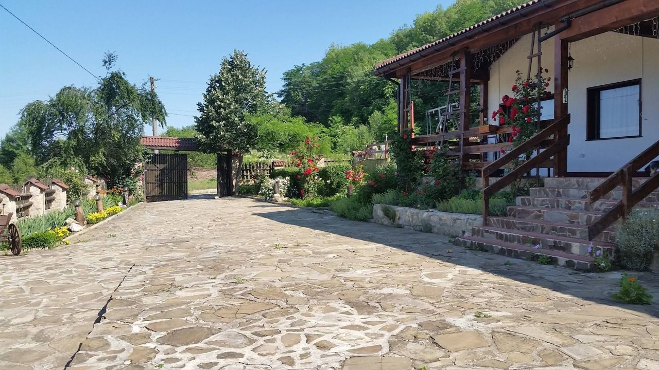 Haus in Dobrich, Bulgarien, 150 m² - Foto 1