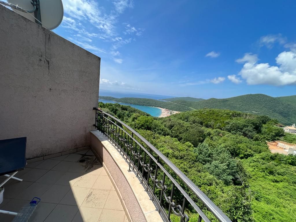 Flat in Budva, Montenegro, 90 m² - picture 2