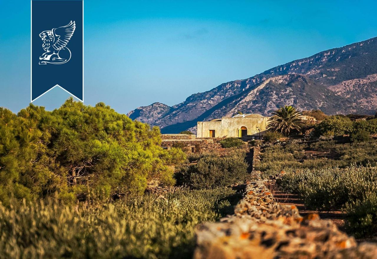 Granja en Pantelleria, Italia, 550 m² - imagen 1