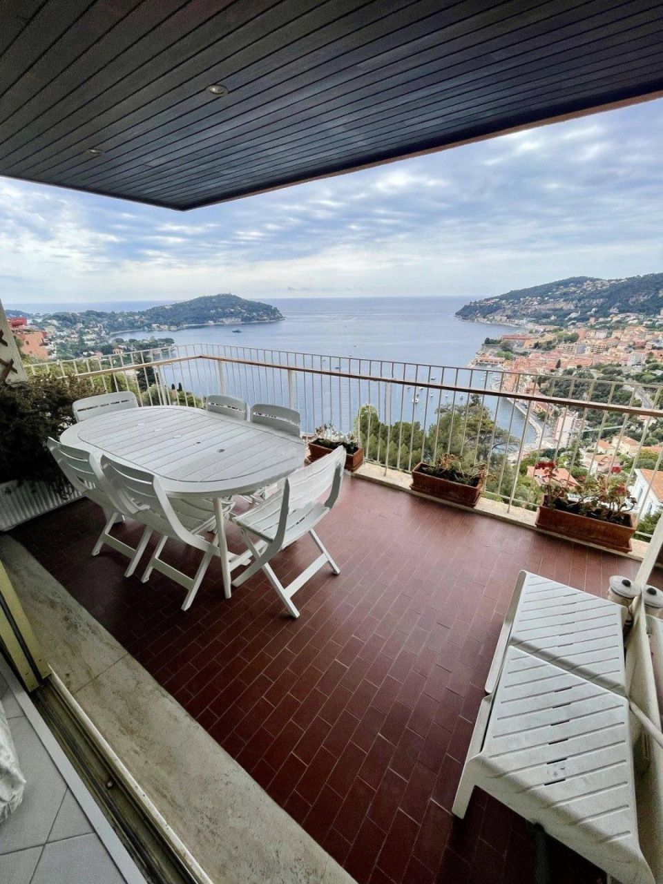 Apartamento en Villefranche-sur-Mer, Francia, 103 m² - imagen 1