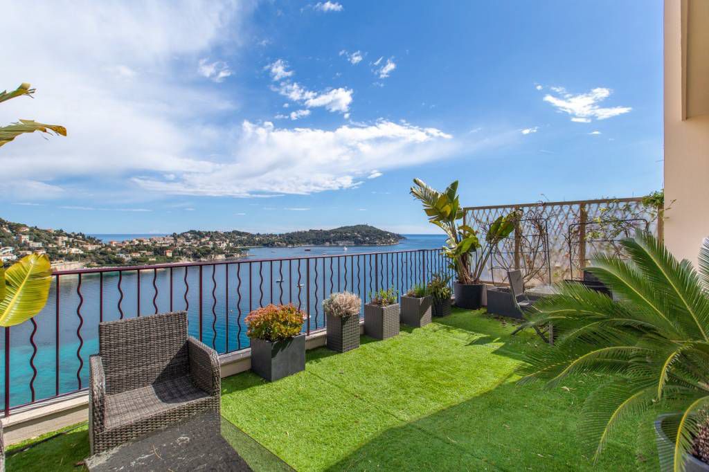 Appartamenti a Villefranche-sur-Mer, Francia, 101.85 m² - foto 2
