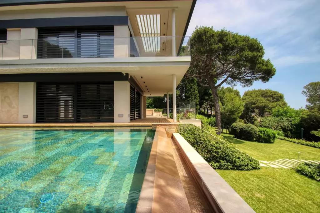 Villa in Saint-Jean-Cap-Ferrat, France, 550 m² - picture 11