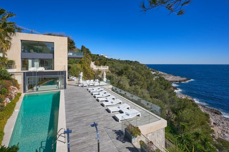 Villa in Saint-Jean-Cap-Ferrat, France, 420 m² - picture 3