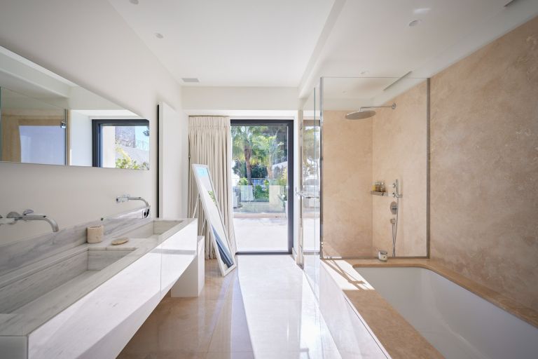 Villa in Saint-Jean-Cap-Ferrat, France, 420 m² - picture 11