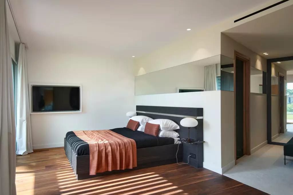 Villa in Cannes, France, 430 m² - picture 14