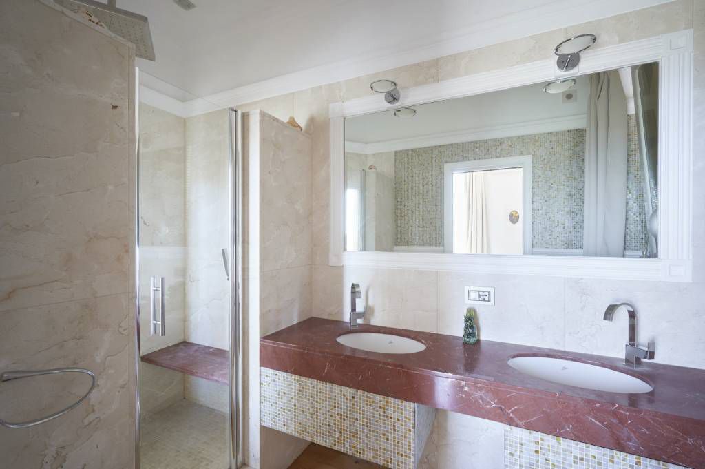 Villa in Saint-Jean-Cap-Ferrat, France, 300 m² - picture 16