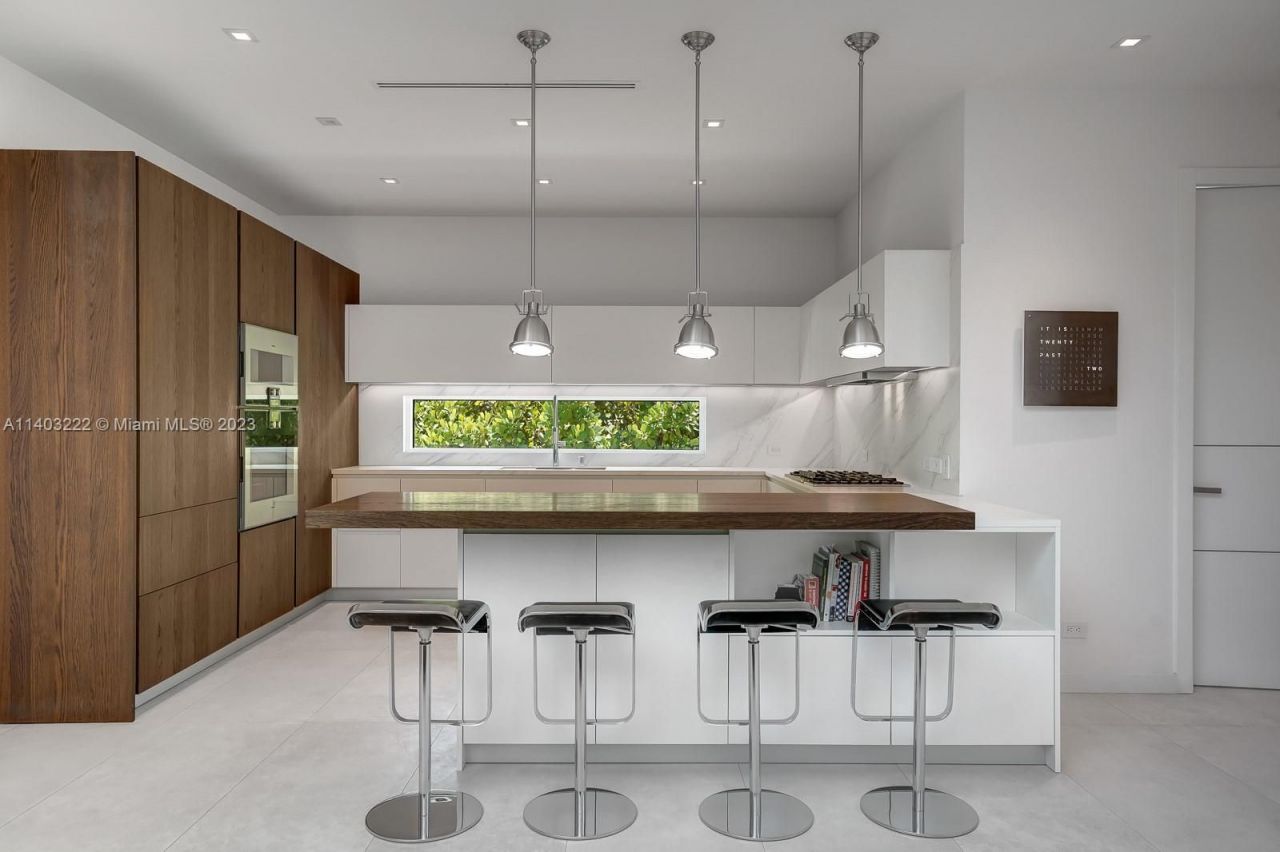 Villa in Miami, USA, 400 m² - picture 11