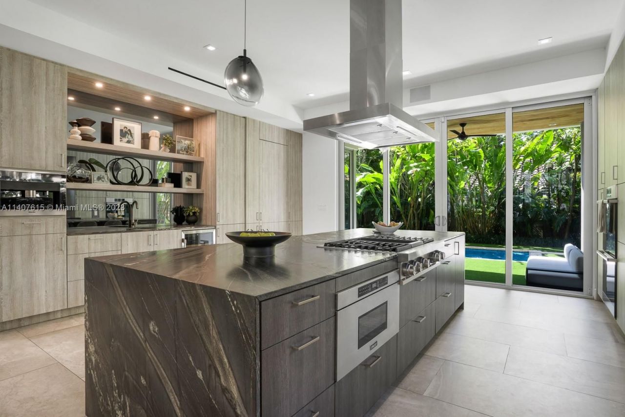 Villa in Miami, USA, 400 m² - picture 8