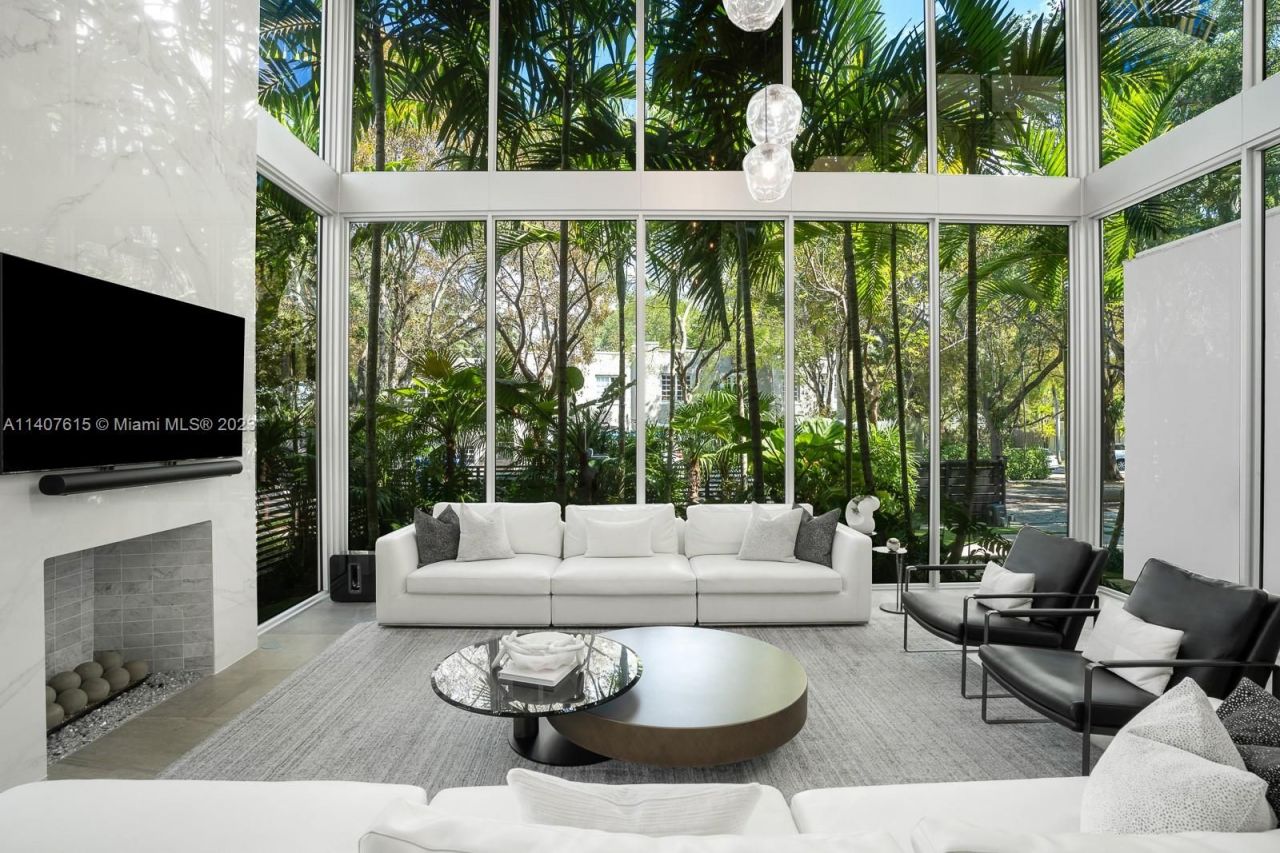 Villa in Miami, USA, 400 m² - picture 2