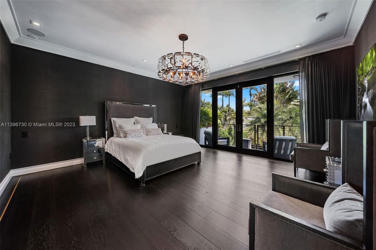 Villa in Miami, USA, 330 m² - picture 11