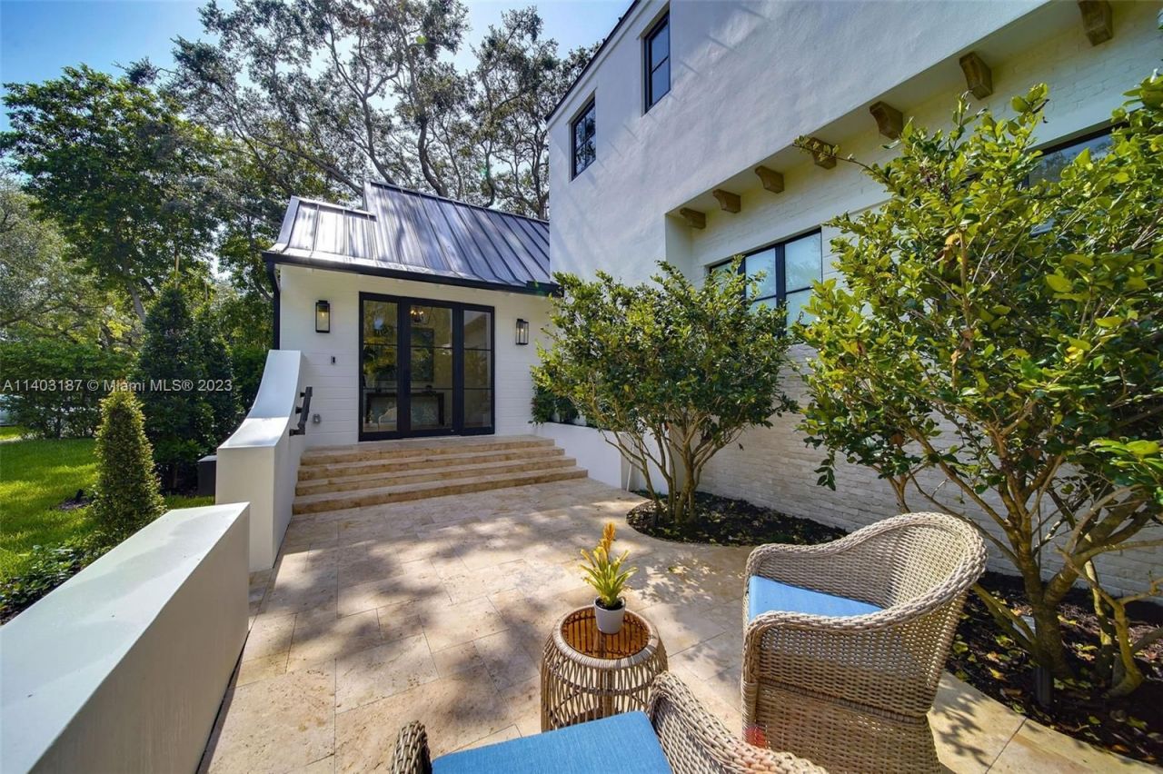 Villa in Miami, USA, 300 m² - picture 2