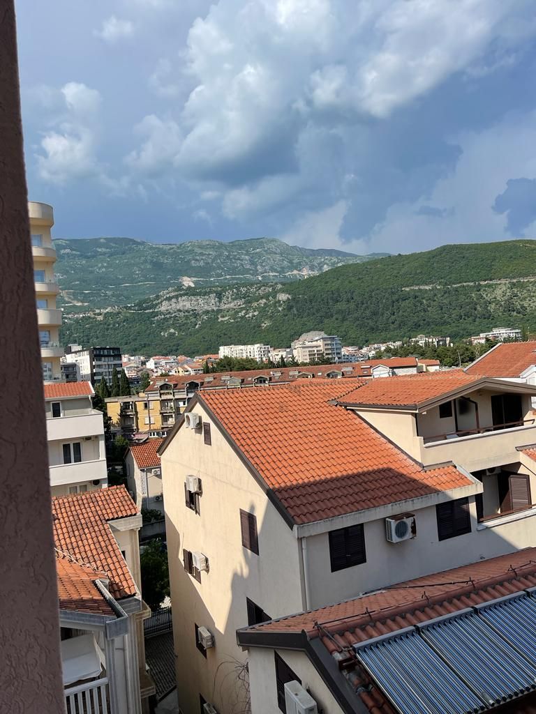 Flat in Budva, Montenegro, 65 m² - picture 4