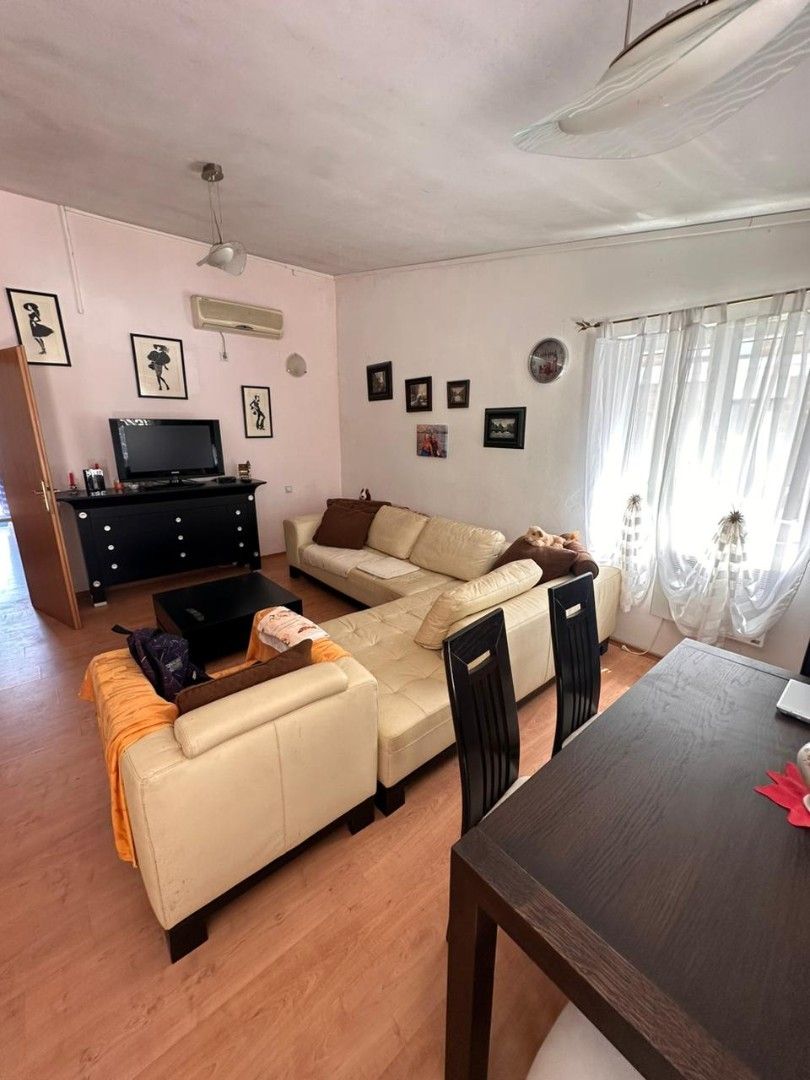 Piso en Stoliv, Montenegro, 71 m² - imagen 15