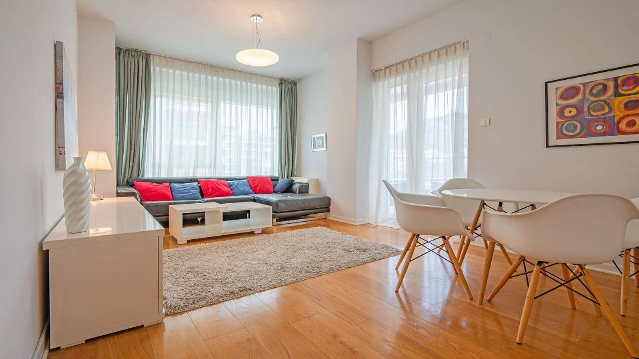 Piso en Budva, Montenegro, 89 m² - imagen 2