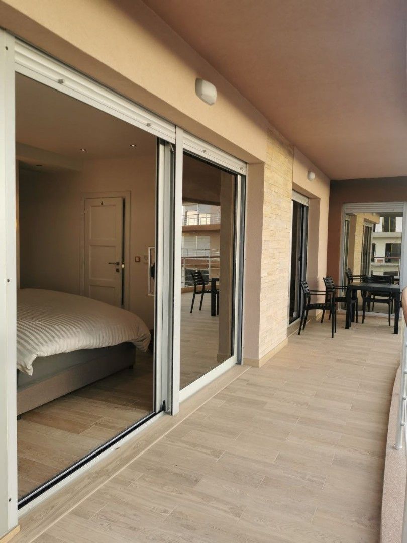 Flat in Tivat, Montenegro - picture 5