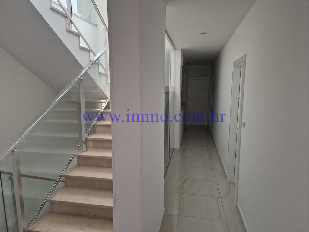 Villa a Spalato, Croazia, 350 m² - foto 6