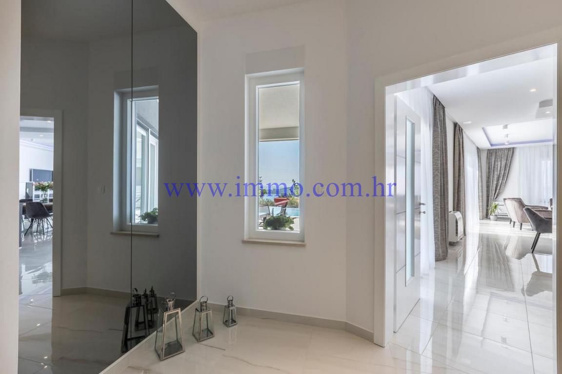 Villa a Spalato, Croazia, 350 m² - foto 10