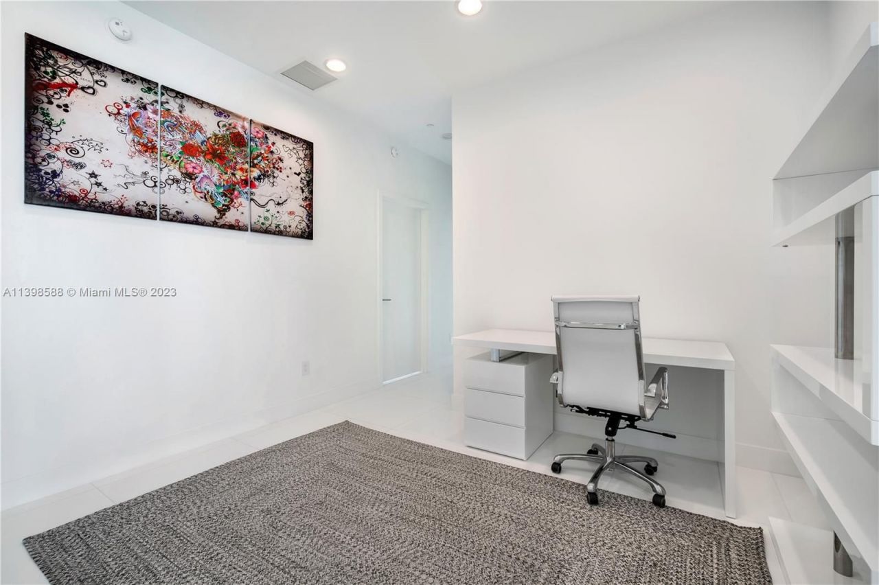 Ático en Miami, Estados Unidos, 300 m² - imagen 14