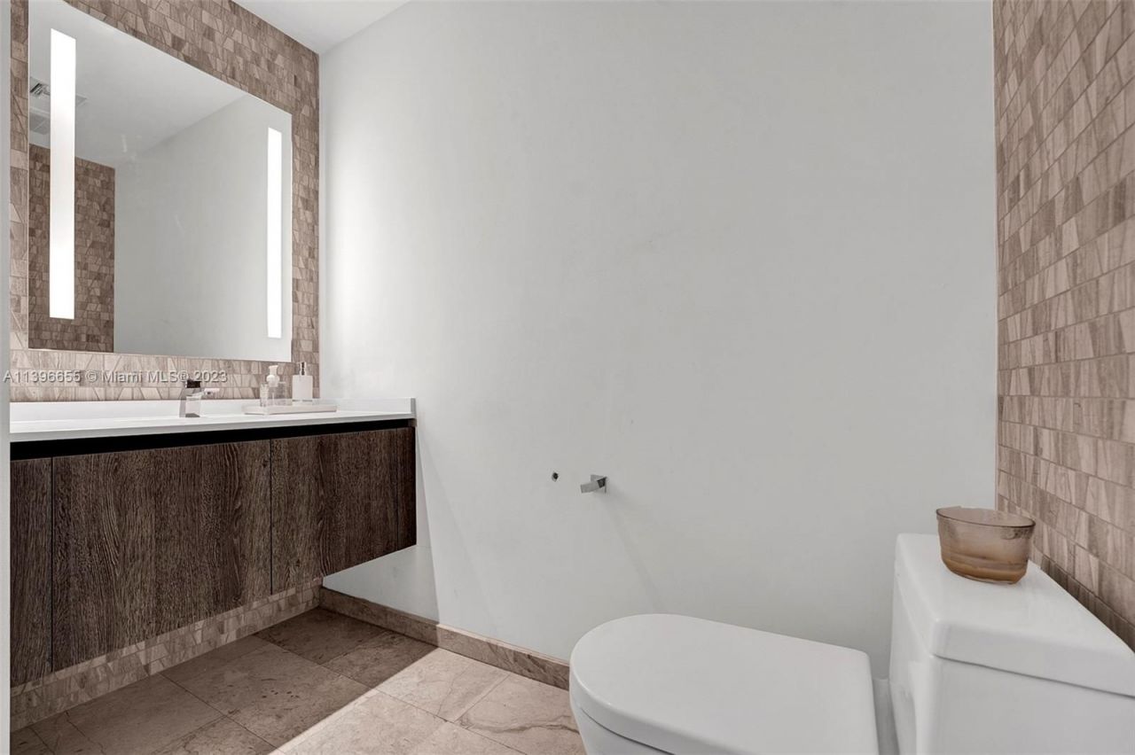 Piso en Miami, Estados Unidos, 120 m² - imagen 7