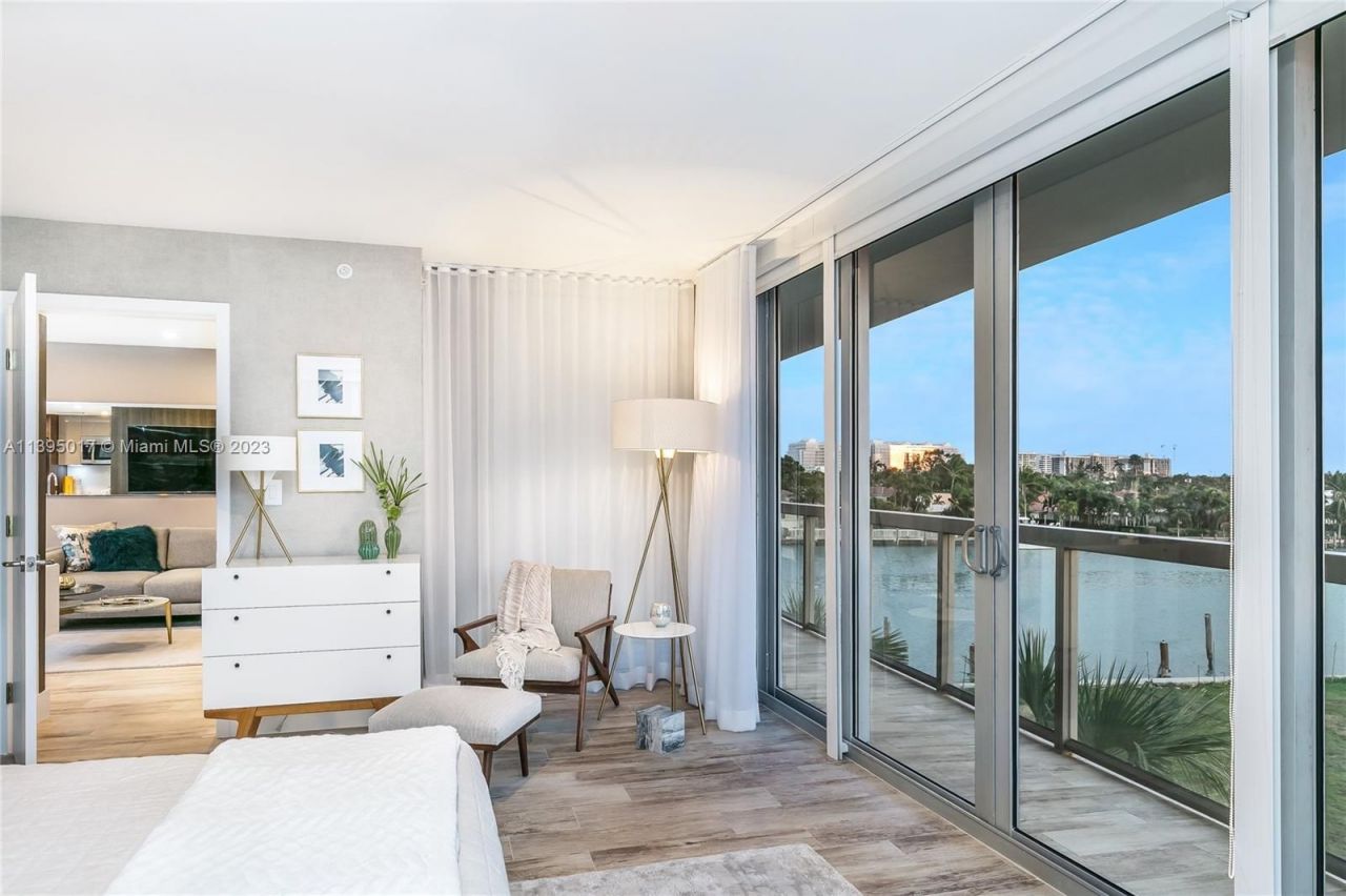 Piso en Miami, Estados Unidos, 120 m² - imagen 5