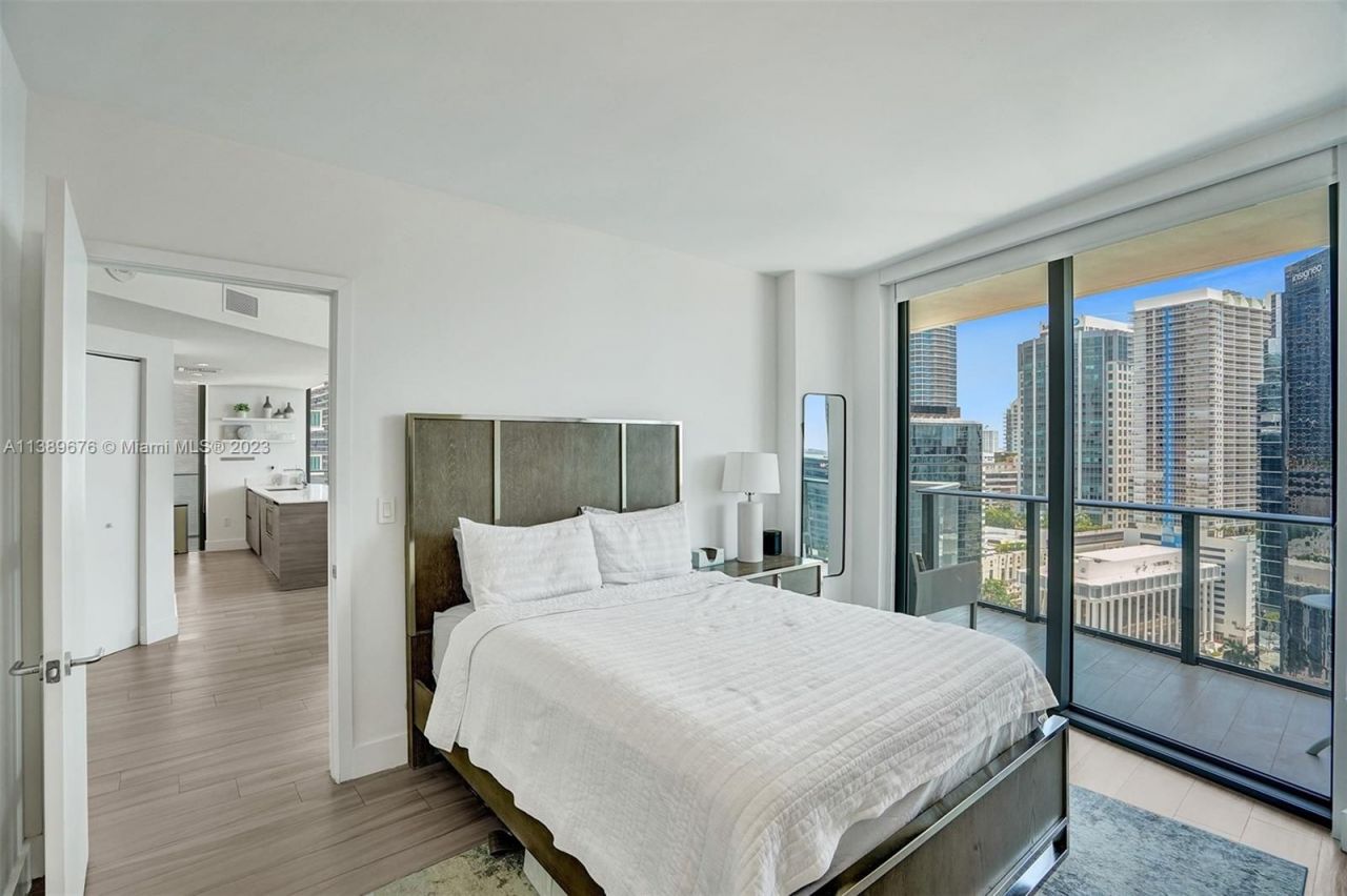 Piso en Miami, Estados Unidos, 120 m² - imagen 11