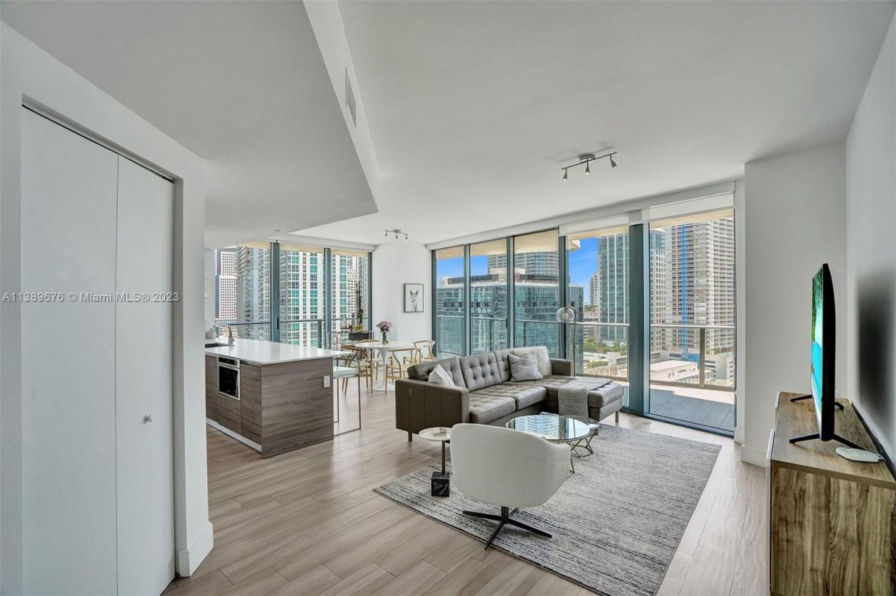 Piso en Miami, Estados Unidos, 120 m² - imagen 6
