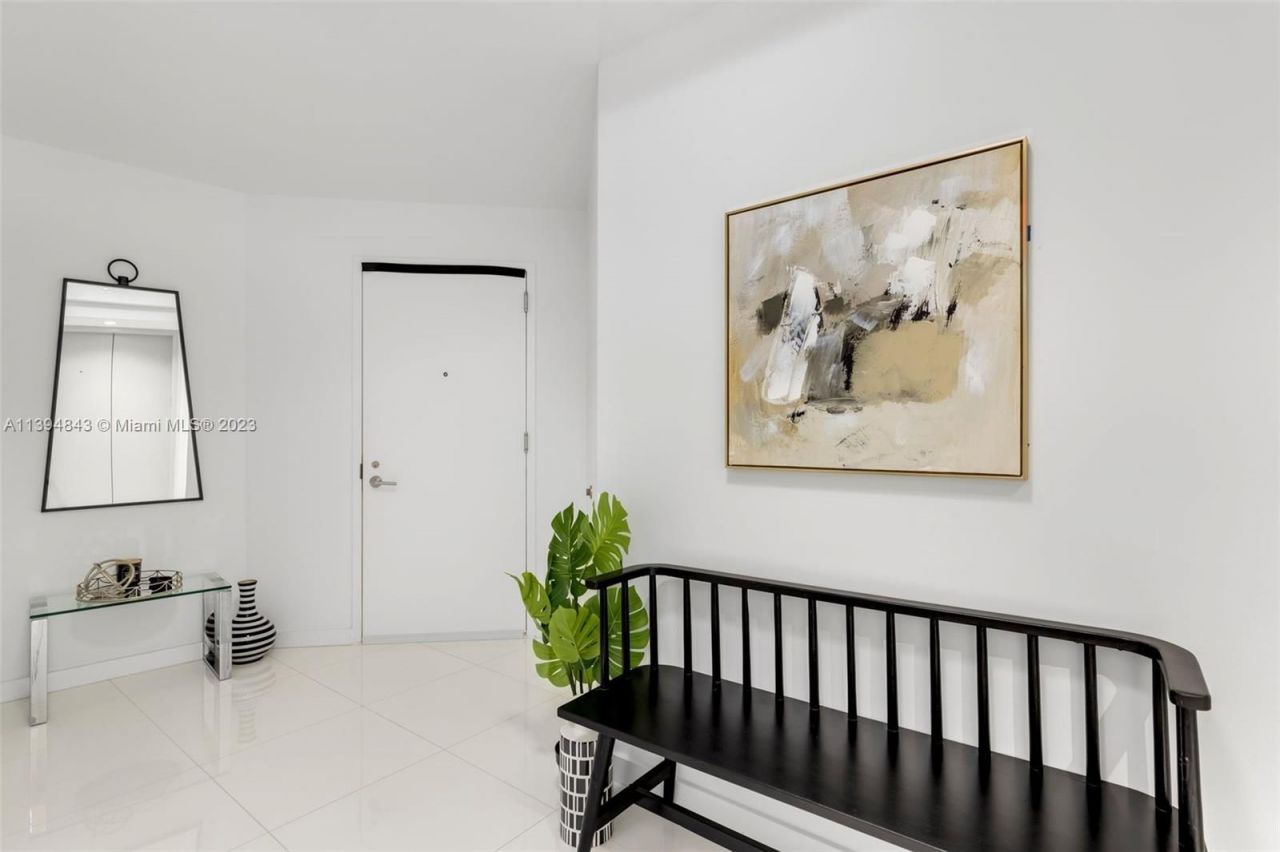 Appartement à Miami, États-Unis, 100 m² - image 6