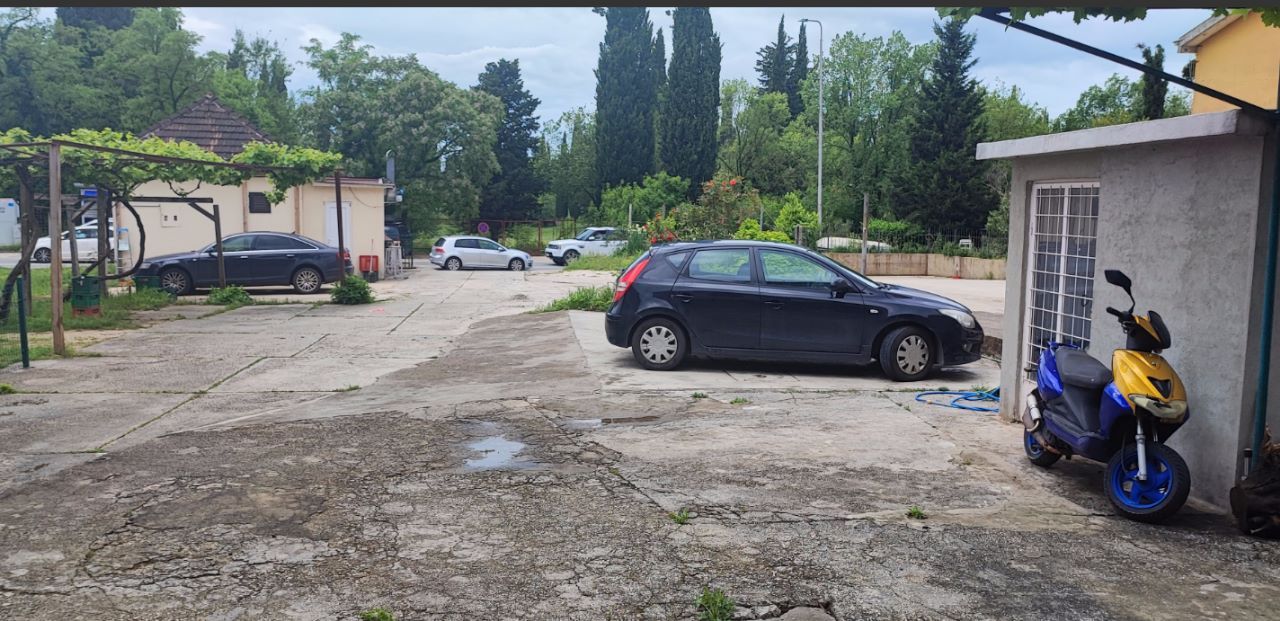 House in Tivat, Montenegro, 200 m² - picture 2