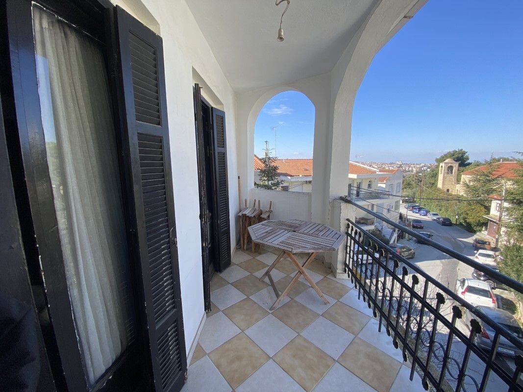 Maison à Thessalonique, Grèce, 320 m² - image 1