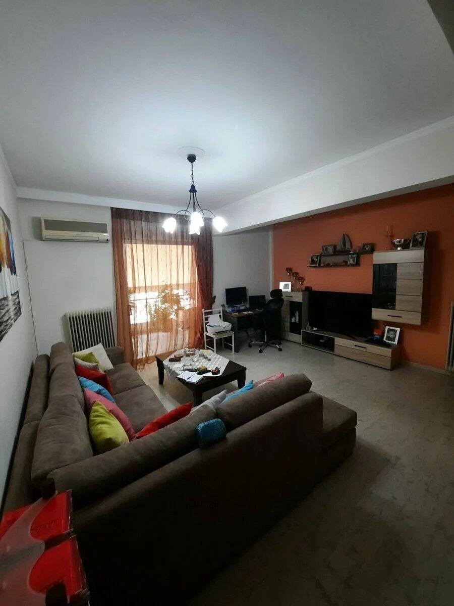 Piso en Atenas, Grecia, 73 m² - imagen 1