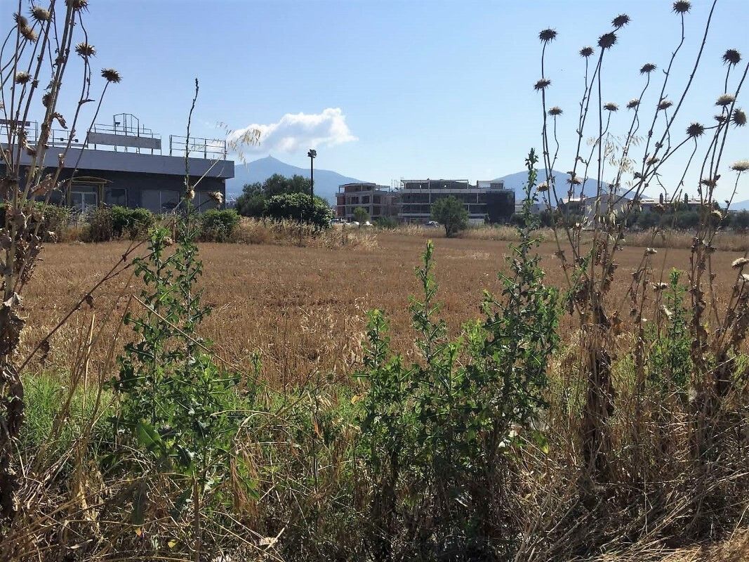 Terrain à Thessalonique, Grèce, 2 272 m² - image 1