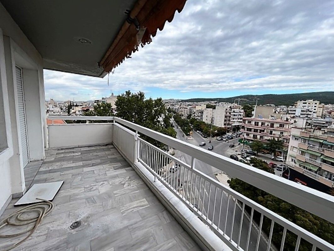 Piso en Salónica, Grecia, 70 m² - imagen 1